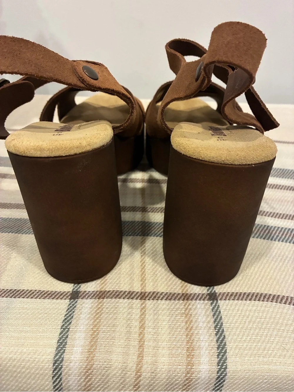 Brown Suede Platform Sandals with Crisscross Straps and Ankle Buckle